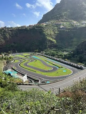 Вилла Hikers Haven Sao Roque Do Faial 0*,  Португалия